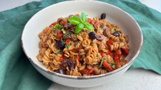 One-Pot-Pasta mit weißen Bohnen